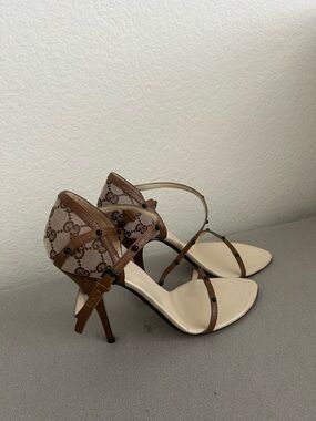 Gucci tom ford monogram strappy heels
